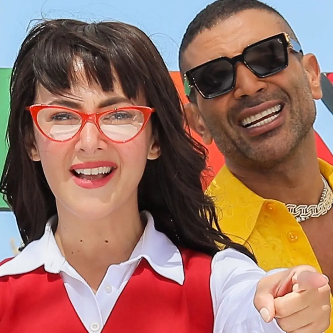 "أشرار" – غناء دنيا سمير غانم وأحمد سعد