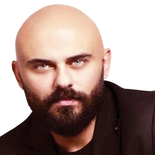 أحمد صلاح حسني